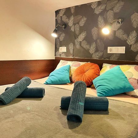 Central Budget Lofts Leilighet Budapest Eksteriør bilde