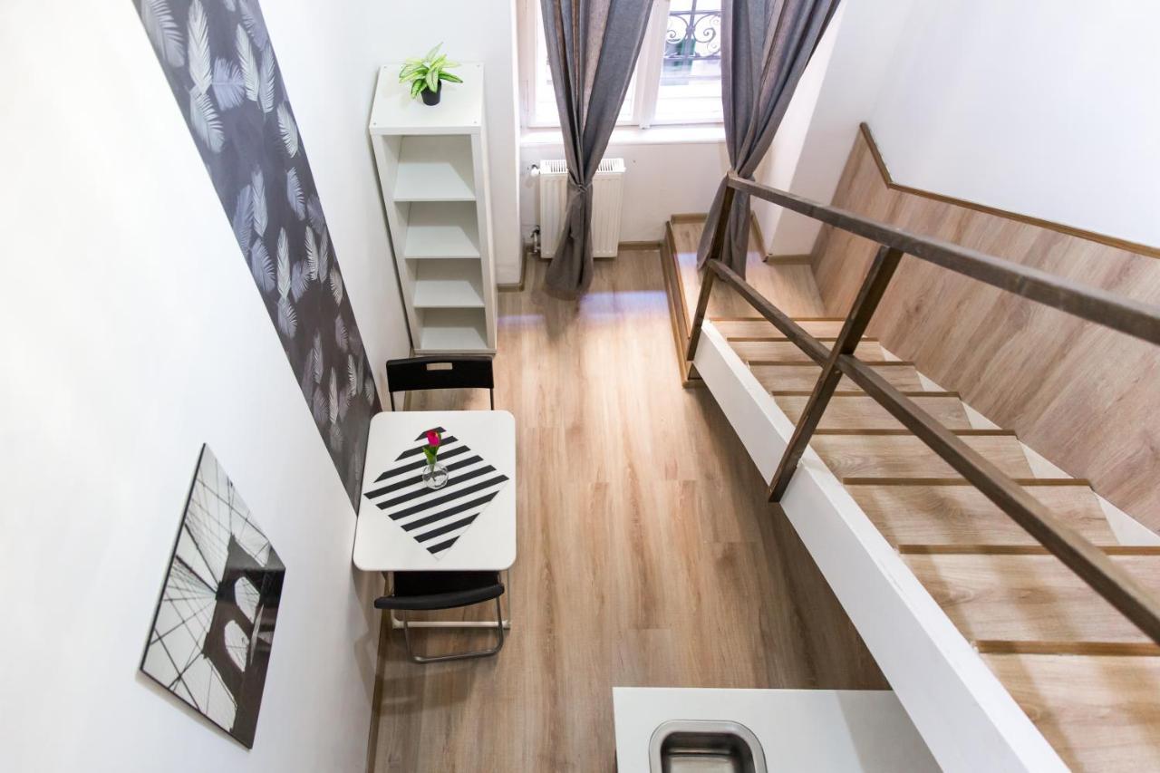 Central Budget Lofts Leilighet Budapest Eksteriør bilde