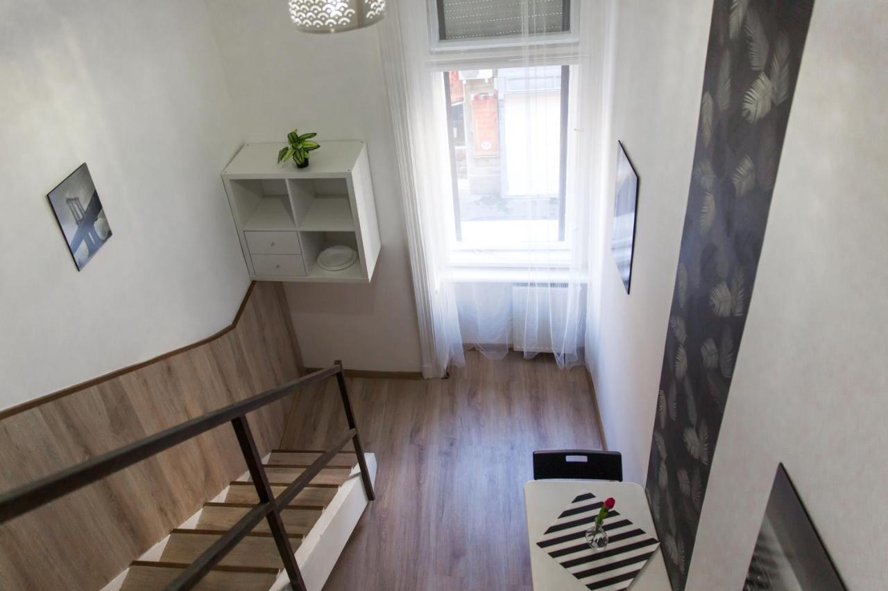 Central Budget Lofts Leilighet Budapest Eksteriør bilde