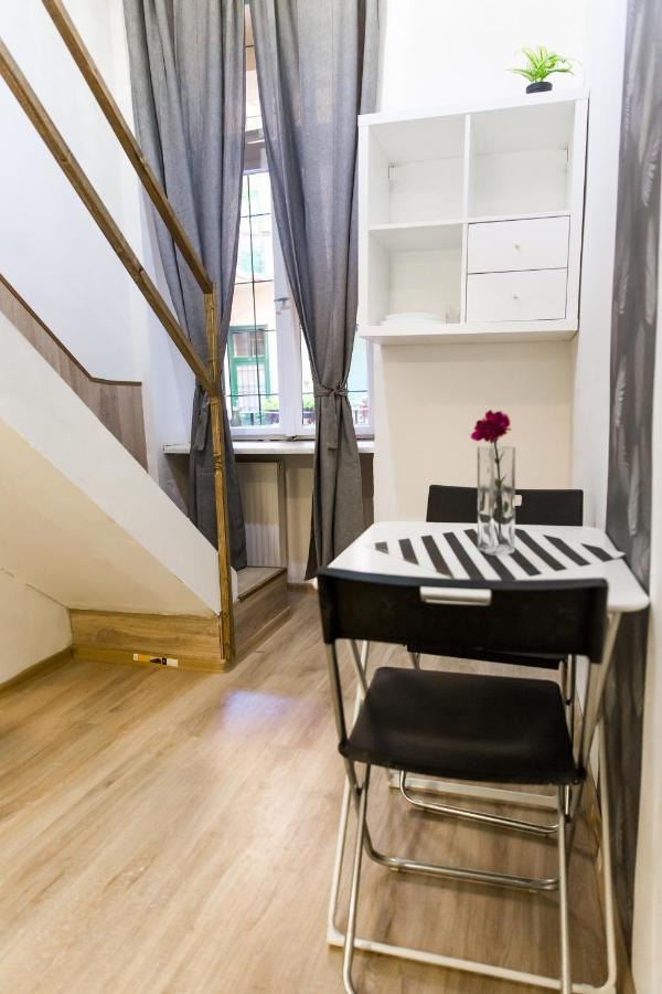 Central Budget Lofts Leilighet Budapest Eksteriør bilde