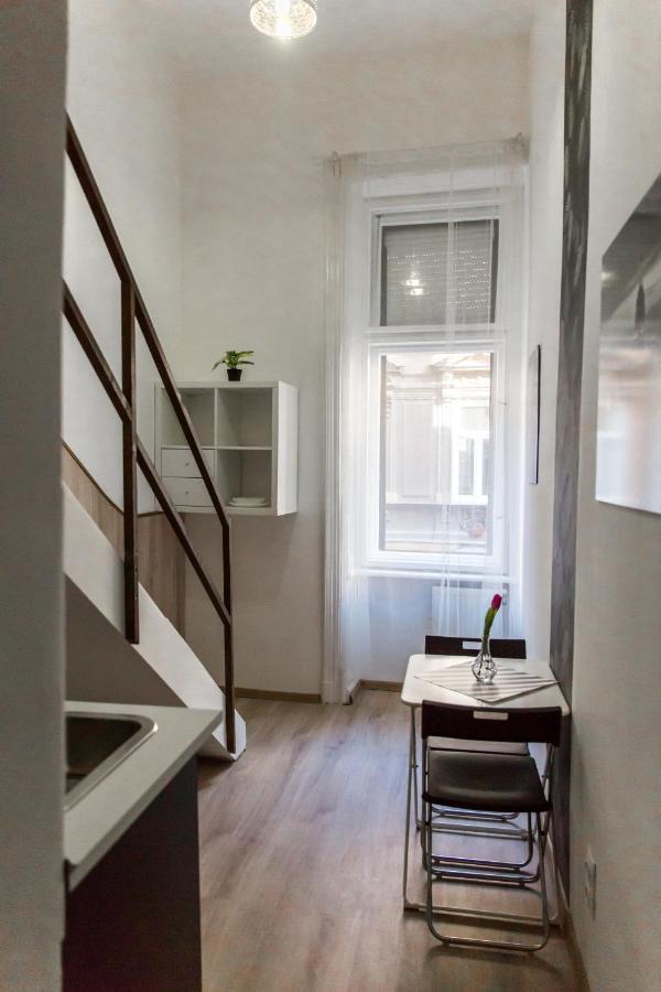 Central Budget Lofts Leilighet Budapest Eksteriør bilde